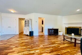 50 Dekalb Ave in White Plains, NY - Building Photo - Building Photo