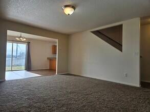 3501 Sage Rd in Moses Lake, WA - Building Photo - Building Photo