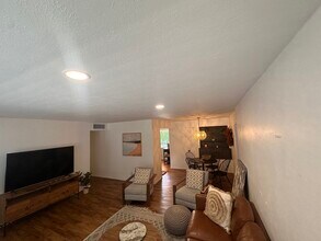 8143 E Whitton Ave in Scottsdale, AZ - Building Photo - Building Photo