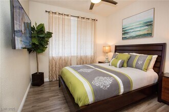 1504 Truett St in Las Vegas, NV - Building Photo - Building Photo