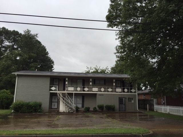 2405 Mastin Lake Rd NW in Huntsville, AL - Building Photo