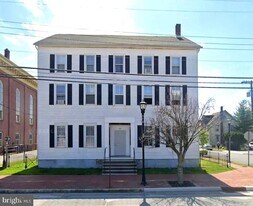 115 W Broadway in Salem, NJ - Building Photo