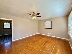 180 Decatur St in Greeneville, TN - Building Photo - Building Photo