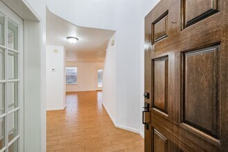 15506 Anton Dr in Cypress, TX - Building Photo - Building Photo