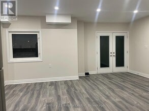 14 Mountain Vis Ct in Vaughan, ON - Building Photo - Building Photo