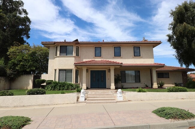 property at 2545 Ocotillo Ave
