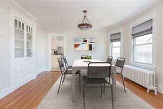 848 South St, Unit 2 in Boston, MA - Building Photo - Building Photo