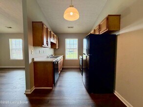 252 Harrison St in Scottsburg, IN - Building Photo - Building Photo