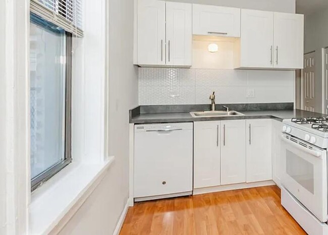 property at 1007 N California Ave