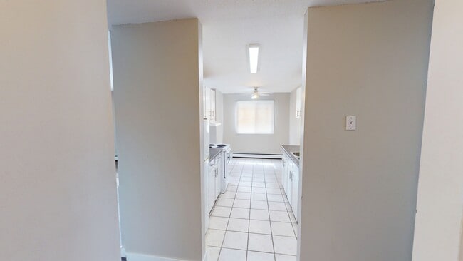 10105-10107 107 Ave in Grande Prairie, AB - Building Photo - Building Photo