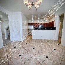 2715 S Cupertino Dr in Gilbert, AZ - Building Photo - Building Photo