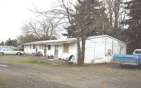 2600 SE Orient Dr in Gresham, OR - Building Photo - Building Photo