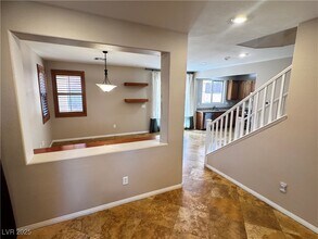 5361 Candlespice Way in Las Vegas, NV - Building Photo - Building Photo