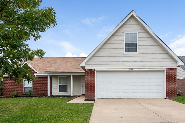 property at 1813 Cherry Creek Dr