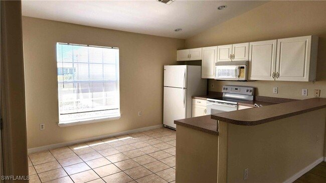 3800 15th St SW in Lehigh Acres, FL - Building Photo - Building Photo
