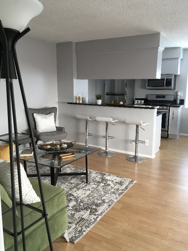 property at 2827 S Corning St