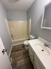 124 Crestview Dr in Franklin, KY - Building Photo - Building Photo