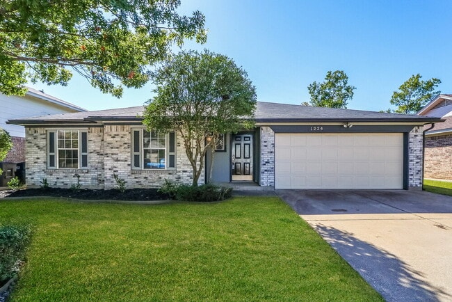 1224 Nicole Way