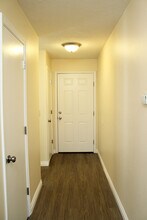 3805-3805 SE Cesar Estrada Chavez Blvd in Portland, OR - Building Photo - Building Photo