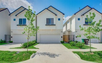 4914 Noble St in Houston, TX - Building Photo