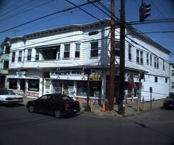 2336-2342 Barnum Ave in Stratford, CT - Building Photo
