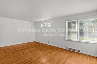 6605 Barken Ave in St. Louis, MO - Building Photo - Building Photo