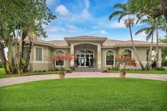 15342 SW 17th St in Davie, FL - Building Photo - Building Photo