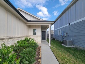 17986 Plow Beam Dr in Hockley, TX - Building Photo - Building Photo