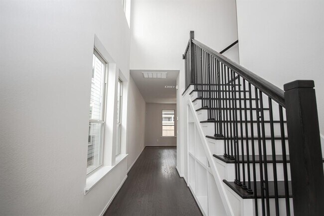 3413 Knighton Hill Dr in Houston, TX - Building Photo - Building Photo
