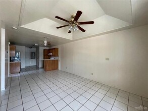 10 N Pleasantview Dr in Weslaco, TX - Building Photo - Building Photo