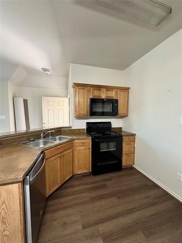 130 Sunburst Ct in Weatherford, TX - Building Photo - Building Photo