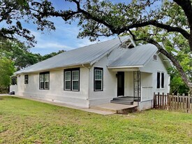 26998 Hogan Dr in San Antonio, TX - Building Photo