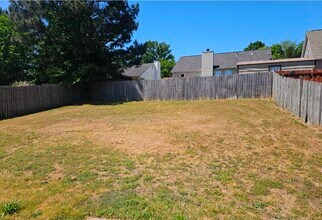 6633 Biscayne in Rex, GA - Building Photo - Building Photo