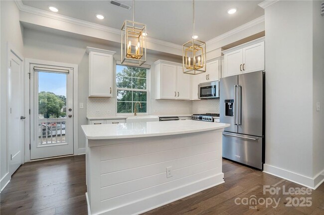 property at 1622 Nandina Cors Aly