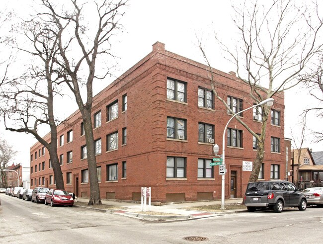 6100-6104 N Paulina in Chicago, IL - Foto de edificio - Building Photo