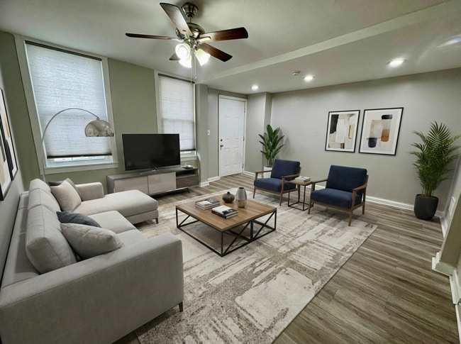 property at 323 Walnut St