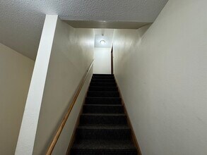 2318 Meadow Ln, Unit #3 in Eau Claire, WI - Foto de edificio - Building Photo