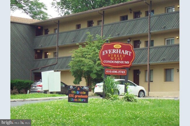420 N Everhart Ave in West Chester, PA - Building Photo - Building Photo