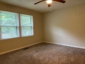 4011 Gracemont Dr NW in Winston-Salem, NC - Building Photo - Building Photo