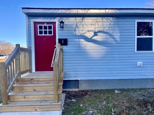 9448 Hospital Ave in Nassawadox, VA - Building Photo - Building Photo