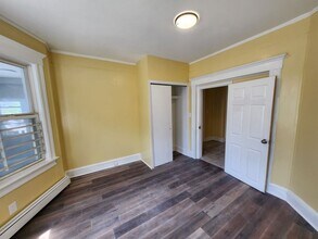 1025 Anna St in Elizabeth, NJ - Building Photo - Building Photo
