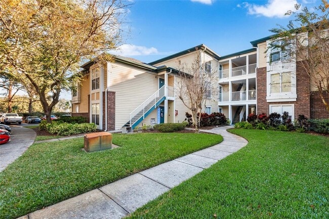 property at 10028 Strafford Oak Ct
