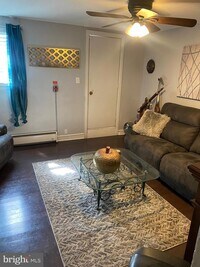 5023 Wayne Ave photo'