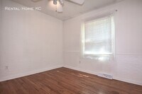 9010 W 101st St photo'