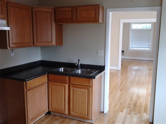 property at 1821 E 6th St