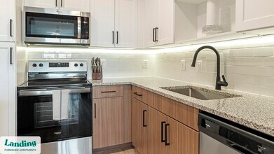 2995 Railside Lp, Unit 3-306 in Sanford, FL - Building Photo - Building Photo