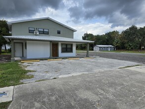 318 N 11th St, Unit 201 in Palatka, FL - Building Photo - Building Photo