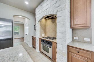 203 Arrowhead Trail in Cedar Park, TX - Foto de edificio - Building Photo
