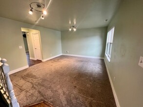 3155 S Hidden Valley Dr in Saint George, UT - Building Photo - Building Photo