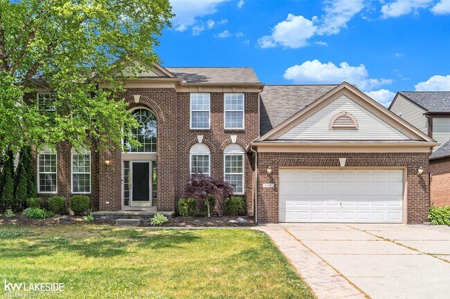 34681 Giannetti Dr in Sterling Heights, MI - Building Photo - Building Photo